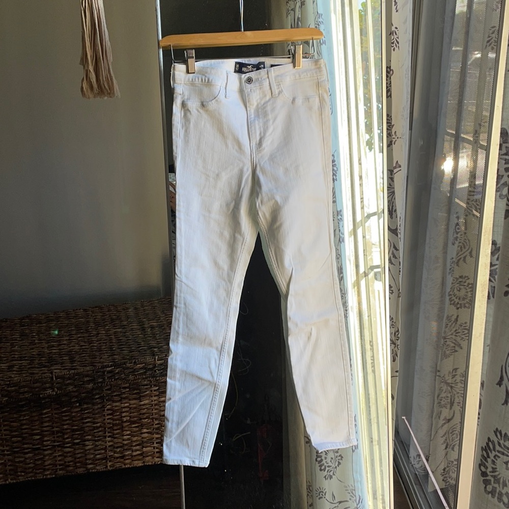 Hollister High Rise Jeans